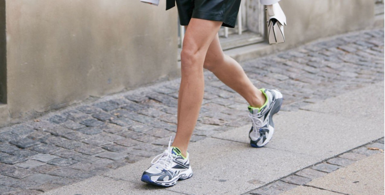 Tα top sneakers της φετινής άνοιξης που ταιριάζουν με κάθε σύνολο 