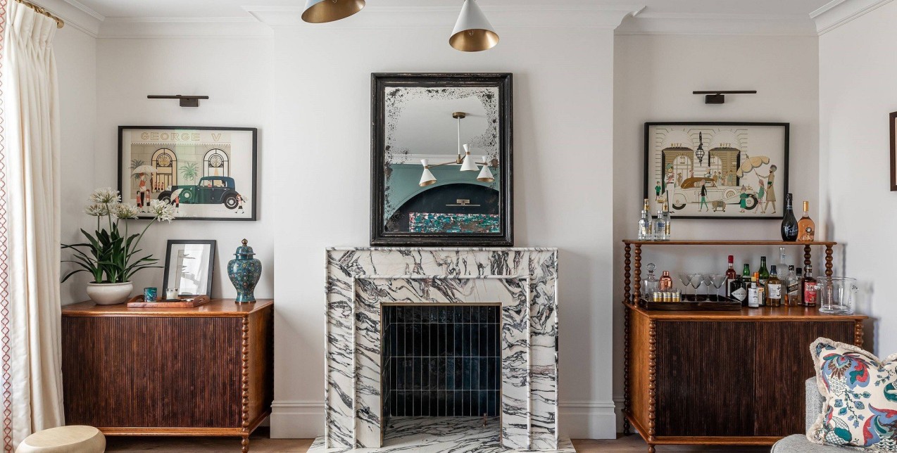 Η παράδοση και η σύγχρονη πολυτέλεια συνδυάζονται εκπληκτικά σε αυτήν την υπέροχη κατοικία στο Notting Hill