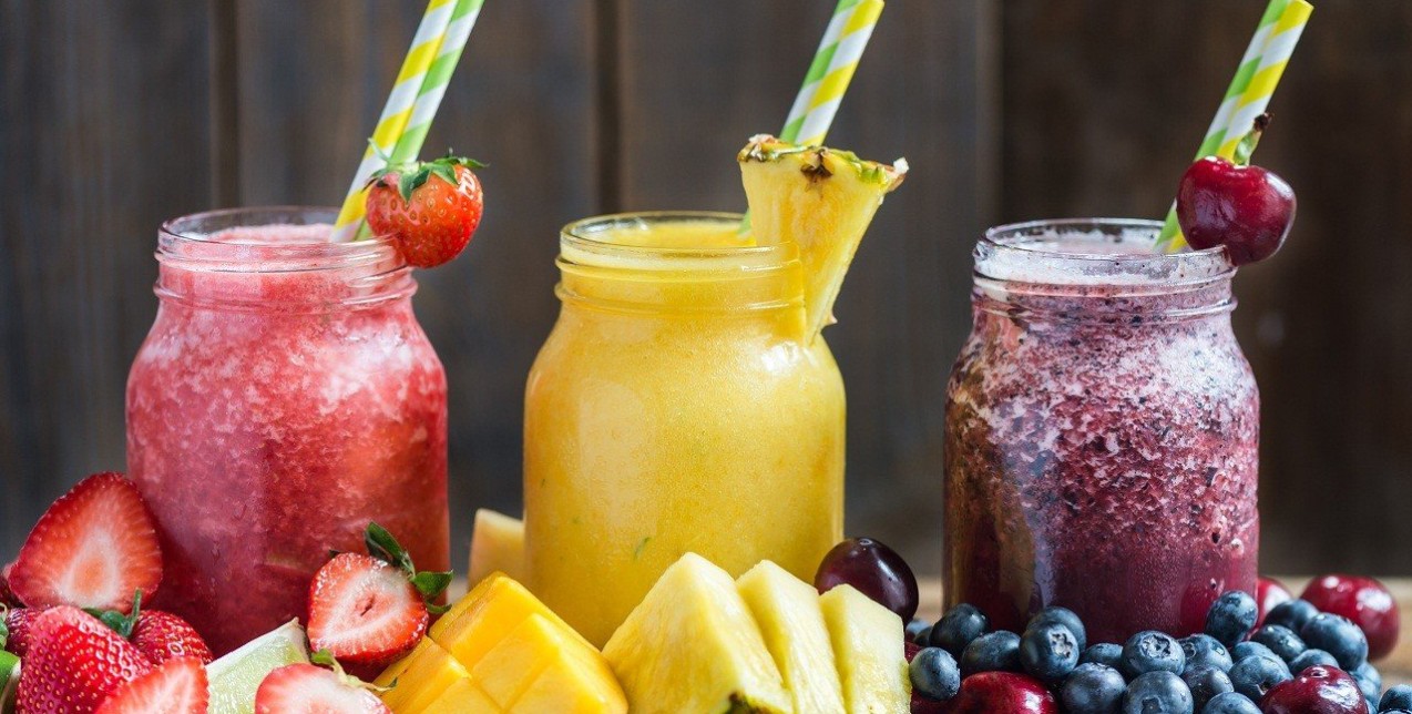 Τα καλύτερα αποτοξινωτικά smoothies για να επαναφέρετε τη σιλουέτα σας μετά τις γιορτές 