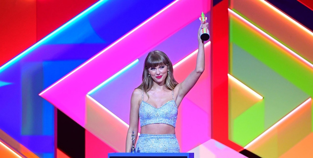 Taylor Swift: Η κορυφαία στιγμή στα Brit Awards και το 2021 που δείχνει να είναι η χρονιά της