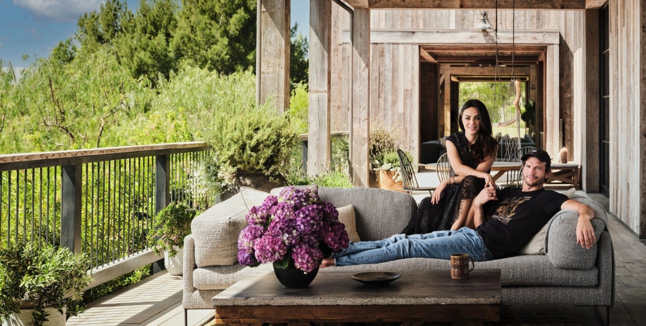 Μέσα στη φανταστική sustainable κατοικία της Mila Kunis και του Ashton Kutcher στο Los Angeles