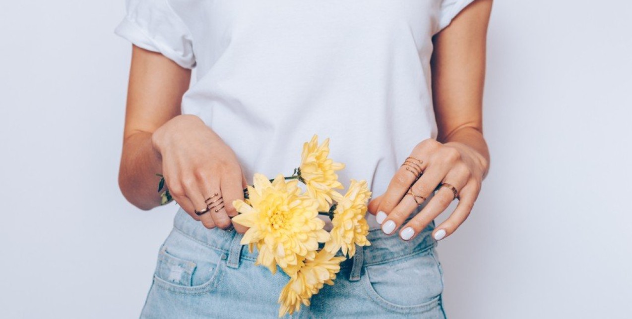 5 τέλειοι nail colors συνδυασμοί για υπέροχα πόδια και χέρια 