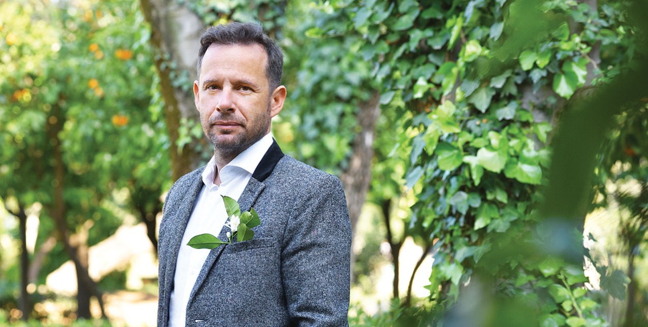 Old-school type: O Γιώργος Πυρπασόπουλος μάς μιλάει για τον ρόλο που παίζουν οι γυναίκες στη ζωή του και την εκπομπή του που τις θέτει στο επίκεντρο