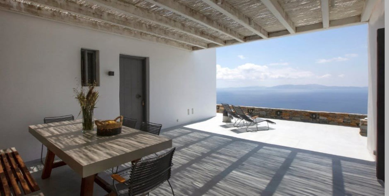 Tinos Hearts: Οι βίλες με θέα την Καρδιανή στην Τήνο απογειώνουν την Κυκλαδίτικη αισθητική 