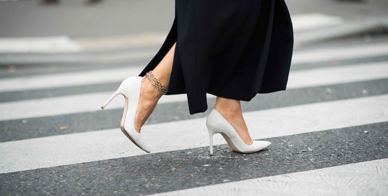 Το anklet των 90’s επέστρεψε δυναμικά