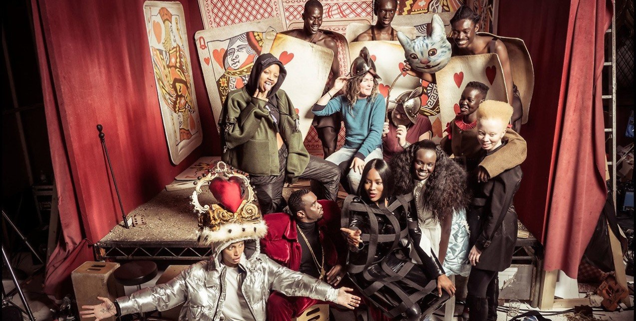 Κυκλοφόρησαν οι πρώτες φωτογραφίες του Pirelli Calendar 2018  