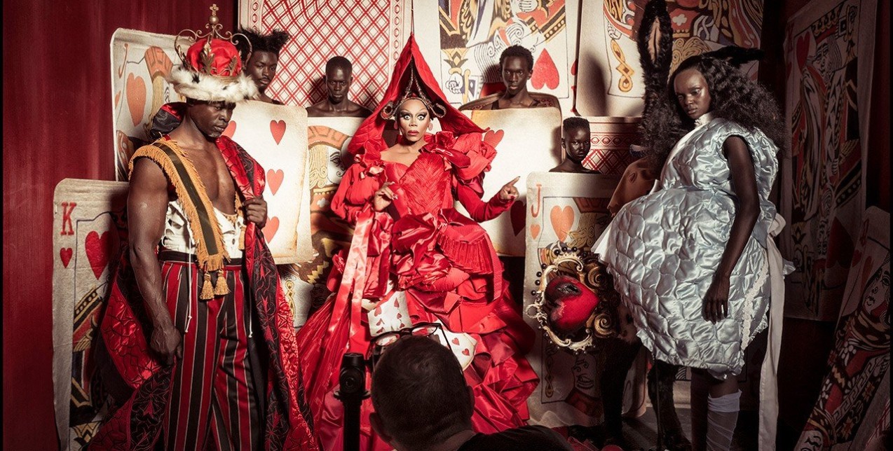  Στο party της παρουσίασης του νέου ημερολογίου της Pirelli 