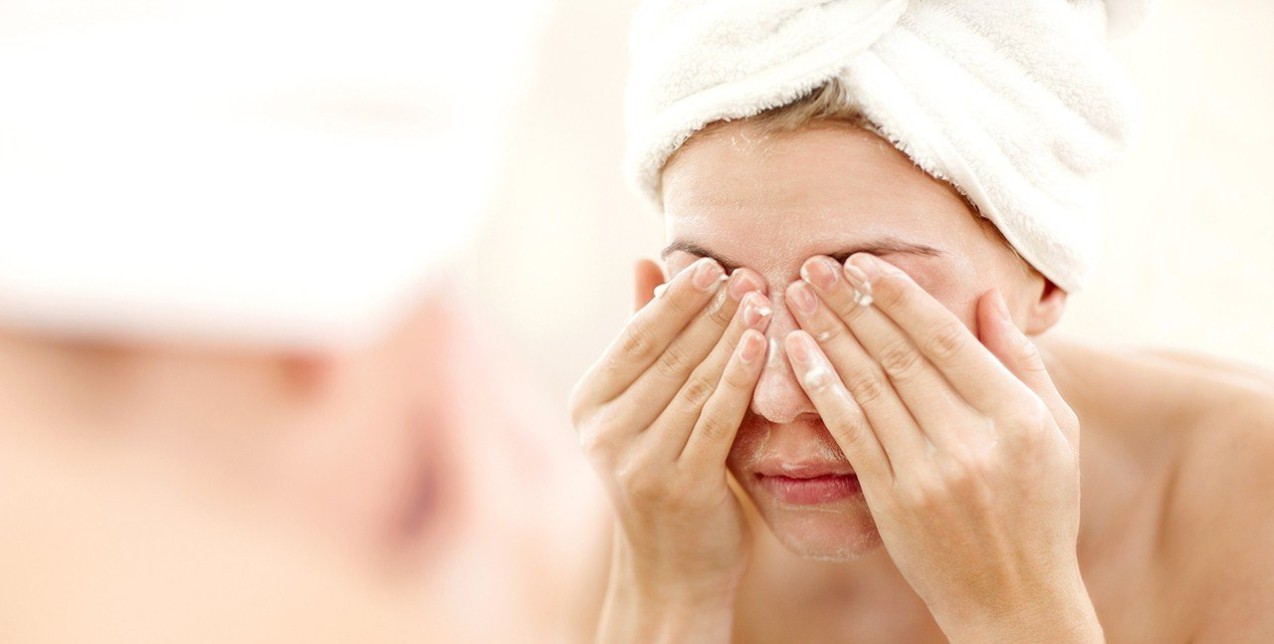 5 λάθη στον καθαρισμό προσώπου που σαμποτάρουν την όμορφη επιδερμίδα