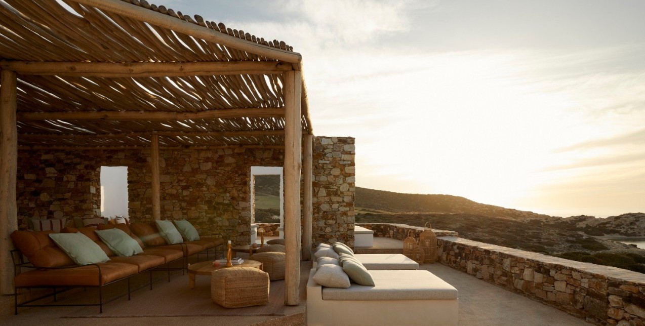 Το ολοκαίνουριο The Rooster Antiparos γιορτάζει την ιδιωτικότητα σε πλήρη αρμονία με τη φύση