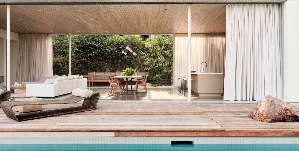 Μια μινιμαλιστική βίλα στο Los Angeles χαρακτηρίζεται για τη natural γοητεία & τον luxury χαρακτήρα της