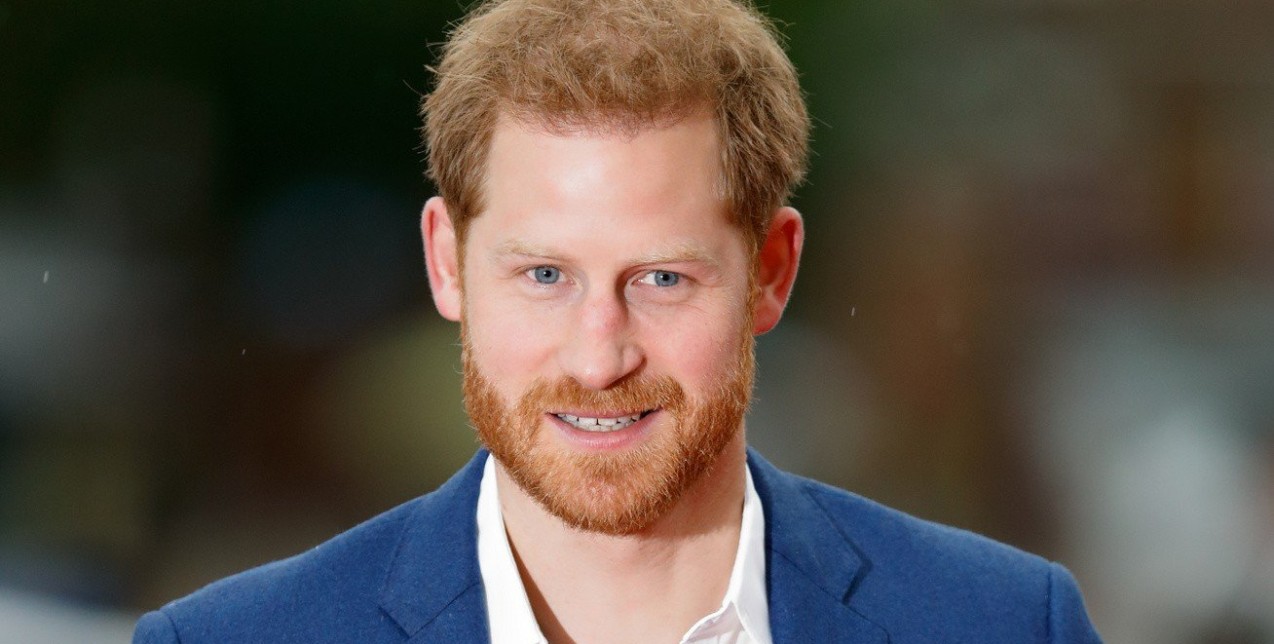 Royal Breaking News: Ο Πρίγκιπας Harry γράφει το δικό του βιβλίο με θέμα τη ζωή στο Παλάτι