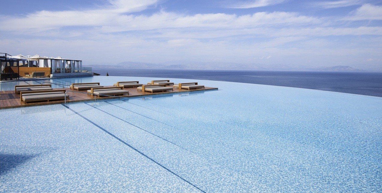 Grand Opening: Το πολυτελές resort της Κέρκυρας που κυριαρχεί στο DNA του μια ολιστική εμπειρία διαμονής 