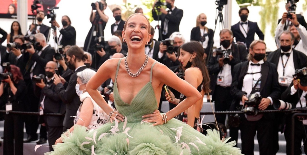 Red Carpet: Οι πιο stylish εμφανίσεις στο φετινό Φεστιβάλ των Καννών