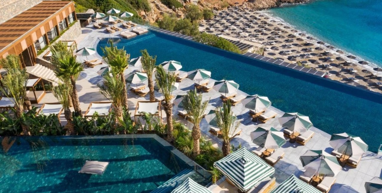 Στο Daios Cove στην Κρήτη ζήσαμε την απόλυτη γαστρονομική εμπειρία με την υπογραφή ενός κορυφαίου Γάλλου σεφ