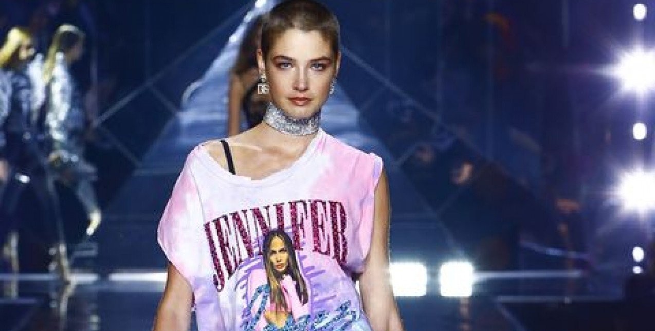 MFW: Το Dolce & Gabbana Light show αποτέλεσε ωδή στη μόδα των 2000s