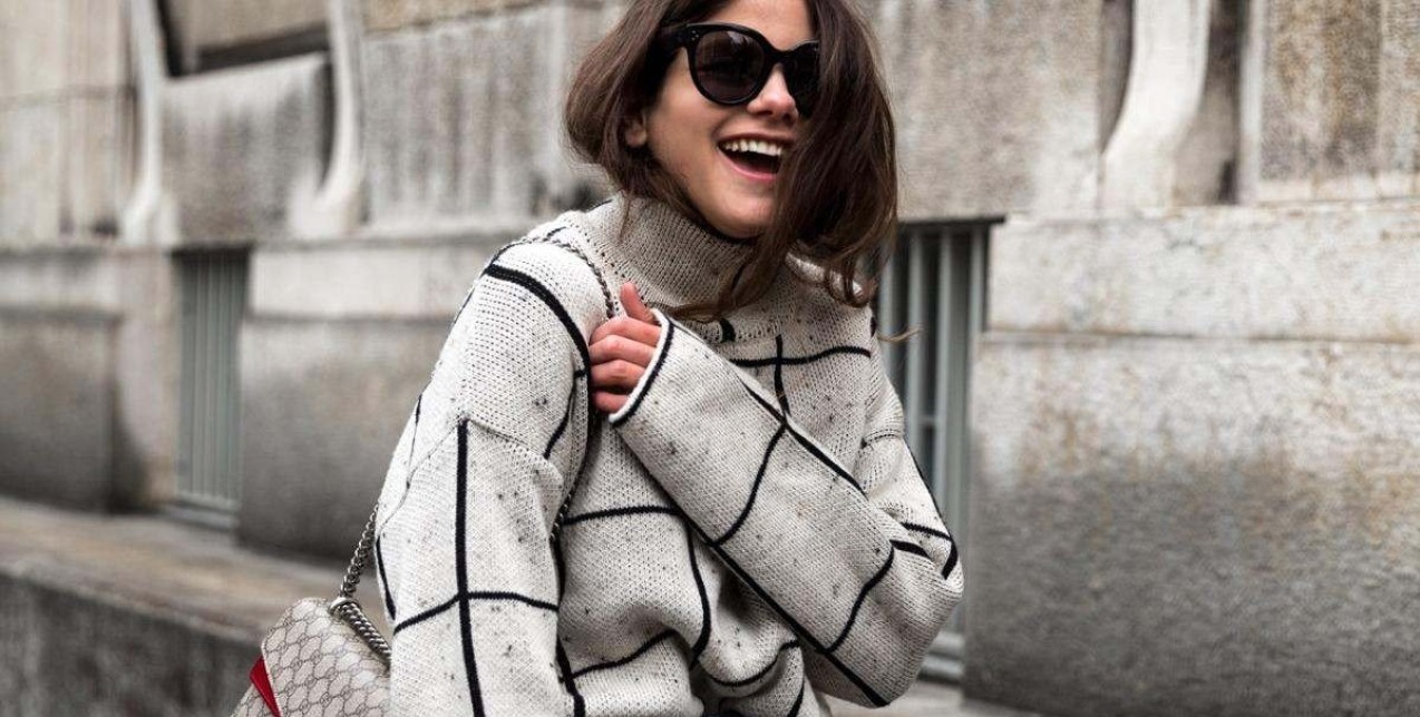 K for knitwear: Μία πρώτη ματιά στα πιο fashionable πουλόβερ της σεζόν