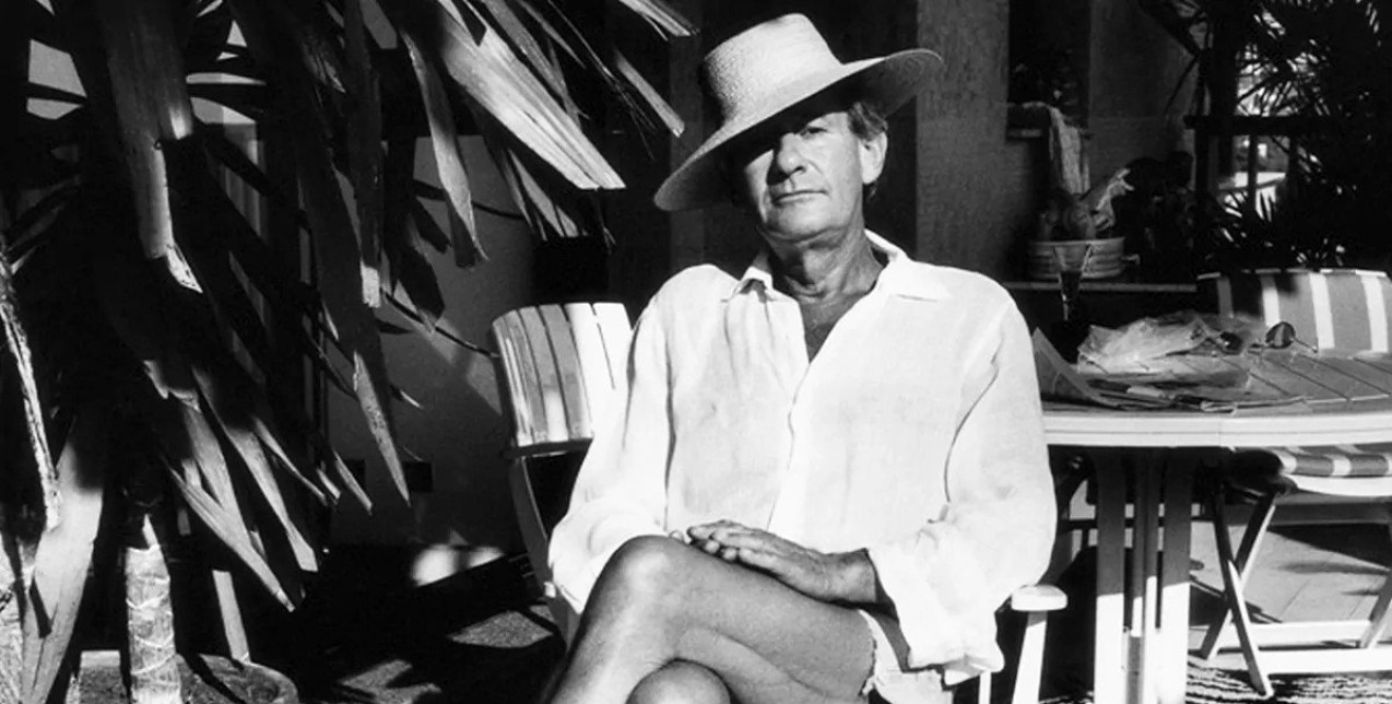 Helmut Newton: Μία αμφιλεγόμενη προσωπικότητα που άφησε πίσω της ένα σπουδαίο έργο