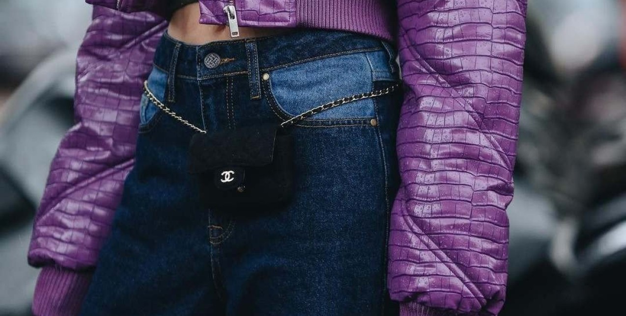 Season Trend: 1 dark blue τζιν, 4 διαφορετικοί τρόποι για να το φορέσετε 