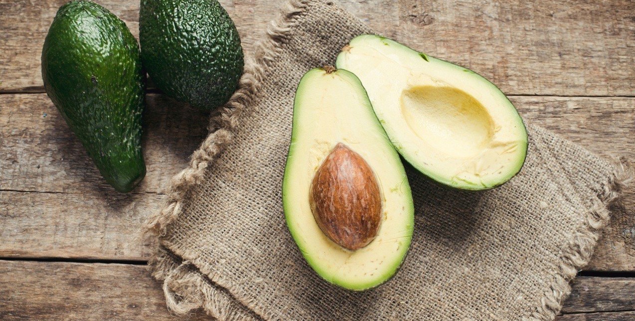 5 τροφές που θα σας χαρίσουν μεταξένια επιδερμίδα 