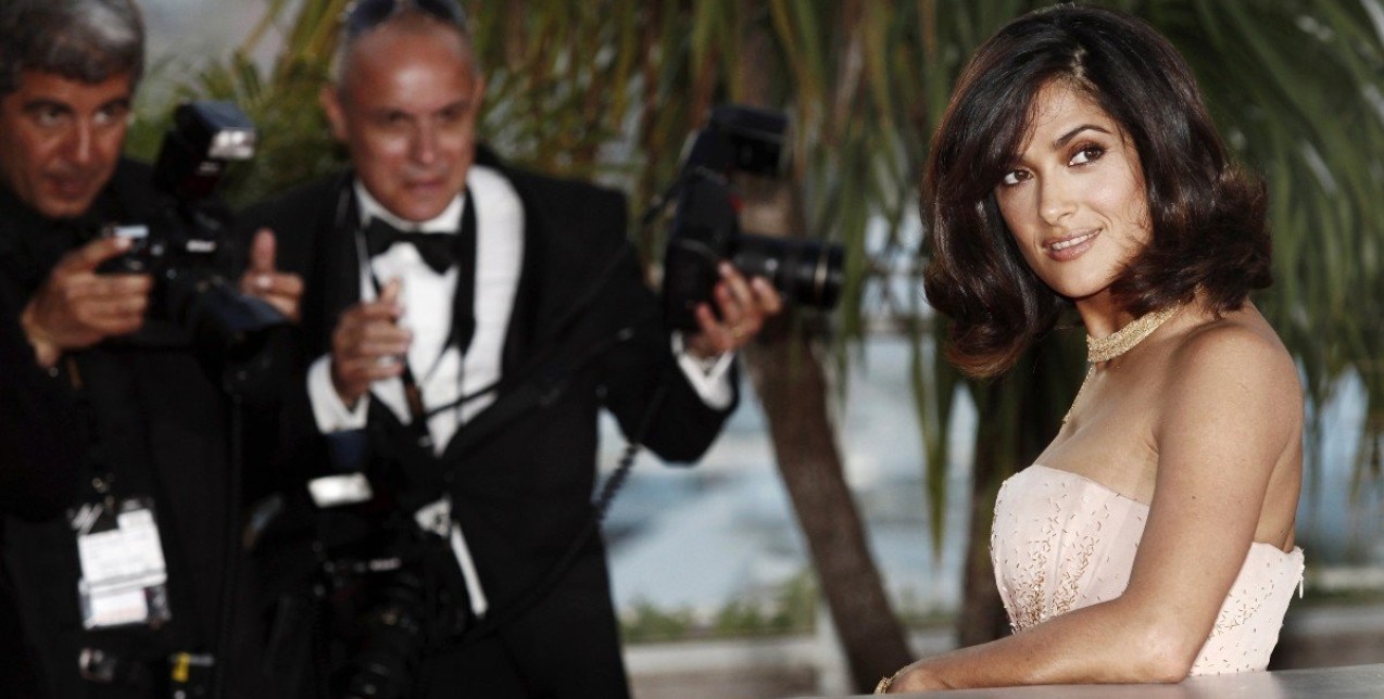 Salma Hayek: Απέκτησε το δικό της αστέρι στο Hollywood Walk of Fame κι έστειλε το πιο σπουδαίο μήνυμα