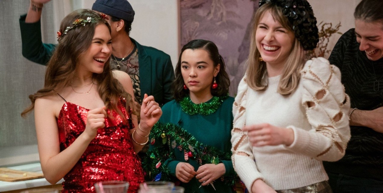 5+1 άκρως festive σειρές στο Netflix 