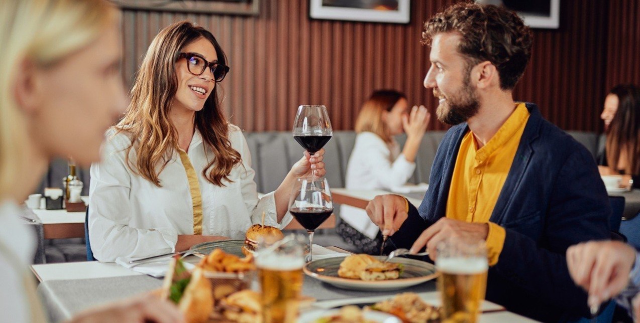 COVID-19: Τι πρέπει να προσέξετε για να μην κολλήσετε αυτήν την περίοδο 