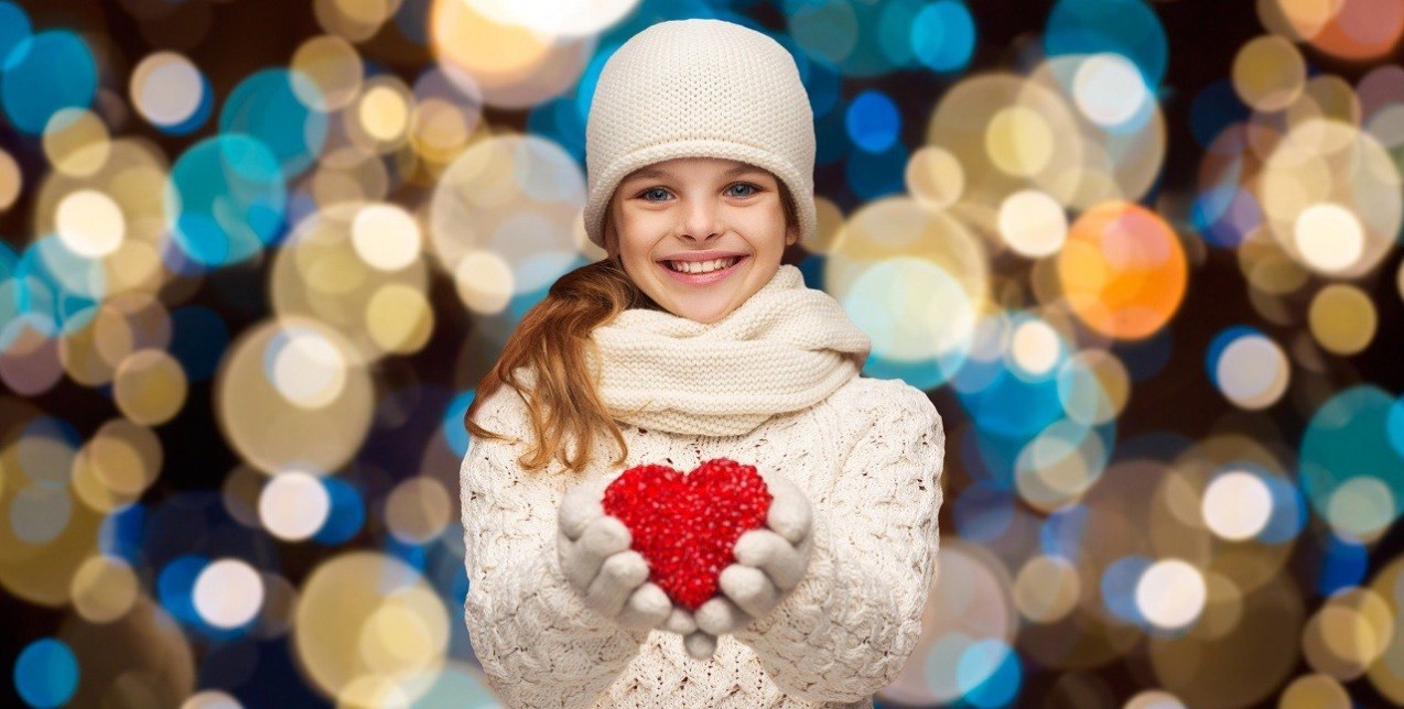 Το θαύμα της προσφοράς: Οι κυρίες-πρόεδροι των φιλανθρωπικών ιδρυμάτων & σωματείων μοιράζονται μαζί μας τις πιο συγκινητικές ιστορίες - «σταθμούς» στη ζωή τους 