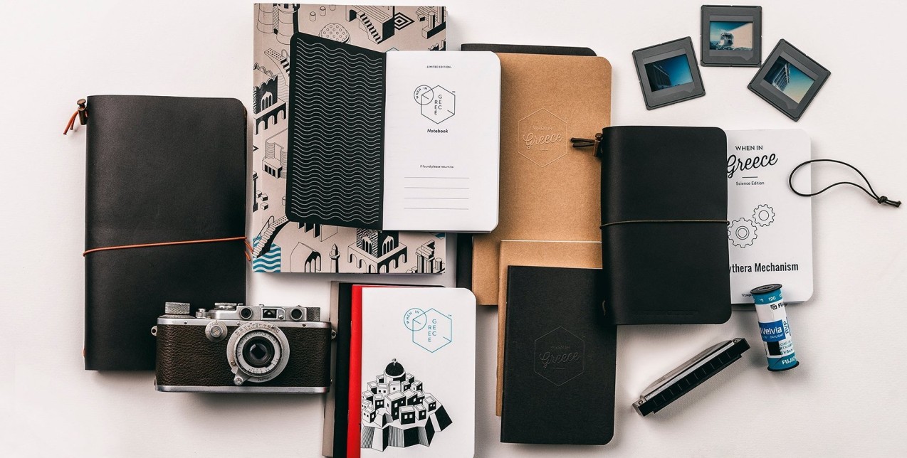 Μια ανήσυχη ομάδα δημιουργών αποδομεί το φολκλόρ σουβενίρ 