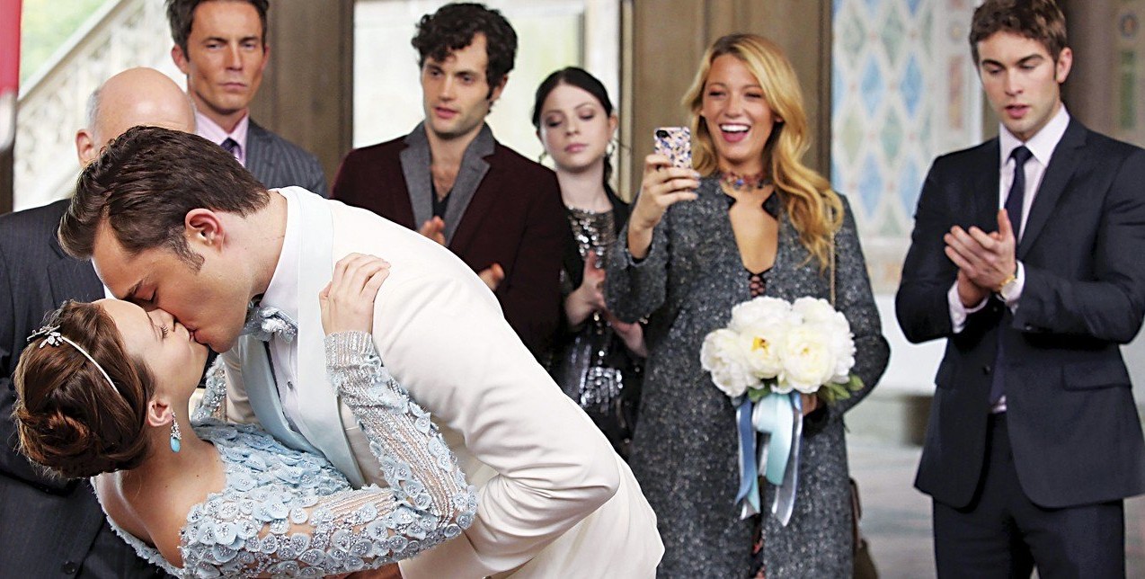 The Art of Flirting: Από τα σταθερά τηλέφωνα στα dating apps 