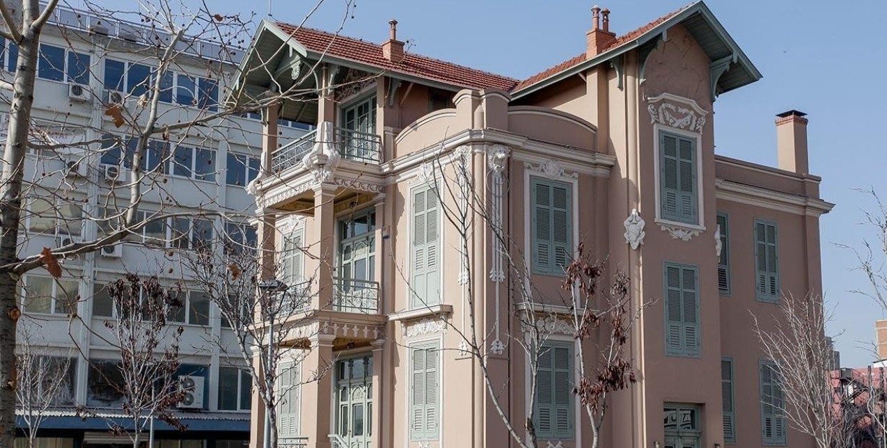 Σήμερα ανοίγει επίσημα τις πύλες της για το κοινό η Βίλα Πετρίδη