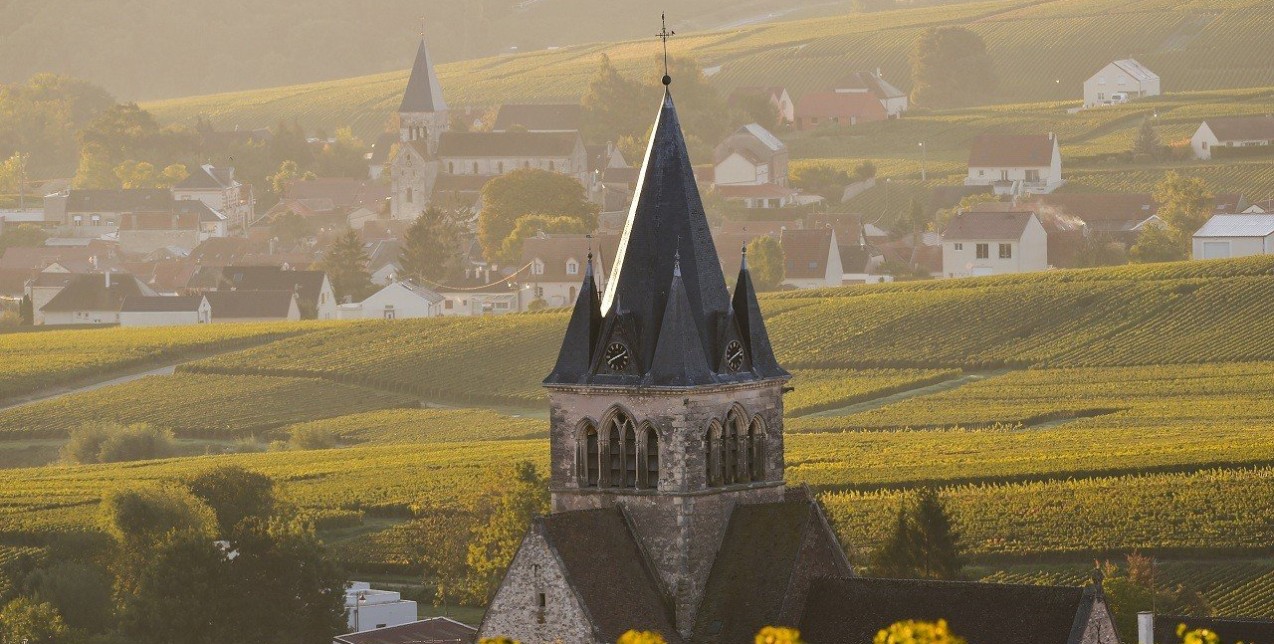 Εξερευνούμε την «πρωτεύουσα» της σαμπάνιας μέσα από το πιο εκλεπτυσμένο travel guide