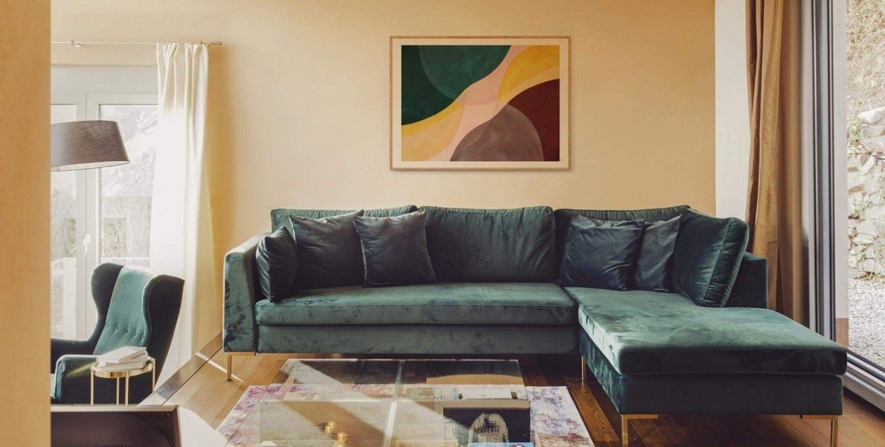 Fashionable στοιχεία και μοντέρνες λεπτομέρειες συνδυάζονται σε μια κατοικία στη Φρανκφούρτη 