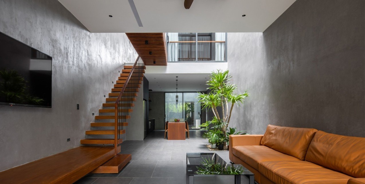 Πώς ένα minimal town-house στο Βιετνάμ γίνεται «ένα» με τη φύση