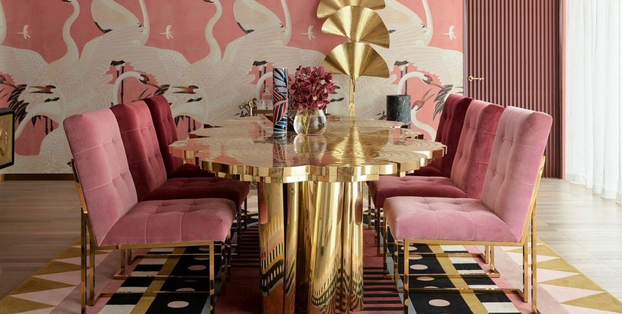 Πώς οι dusty pink αποχρώσεις προσφέρουν ένα παραμυθένιο θέαμα σε αυτήν την κατοικία 