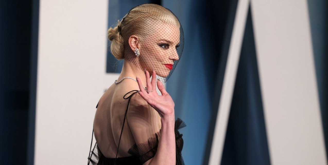 Vanity Fair’s 2022 Oscar Party: Οι πιο εντυπωσιακές εμφανίσεις των stars που τράβηξαν όλα τα βλέμματα