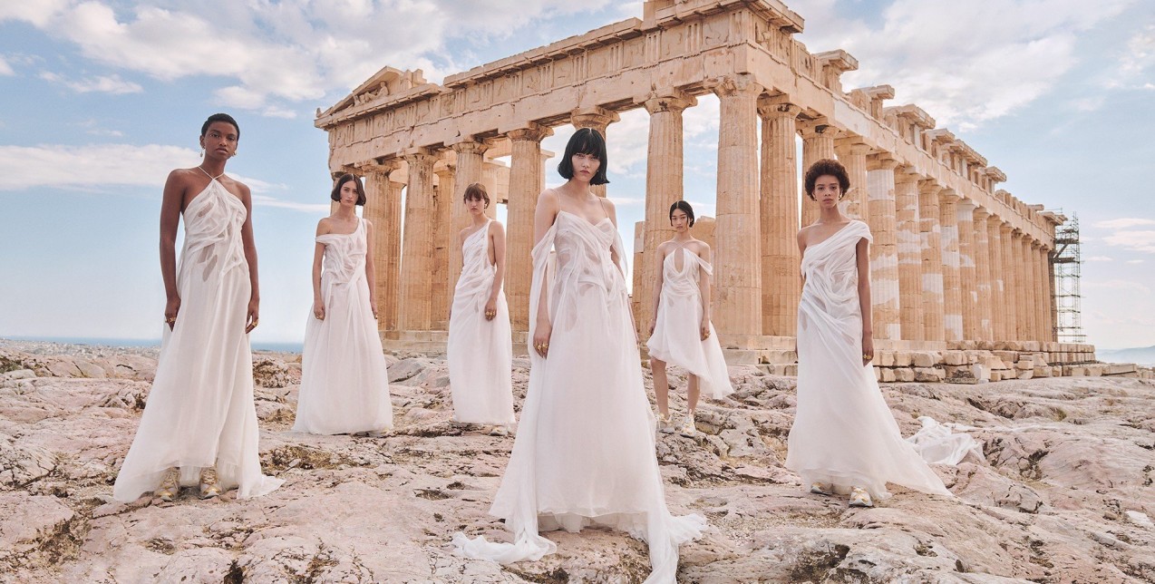Grecian Chic: 7 φορές που η παγκόσμια μόδα επηρεάστηκε από την Ελλάδα