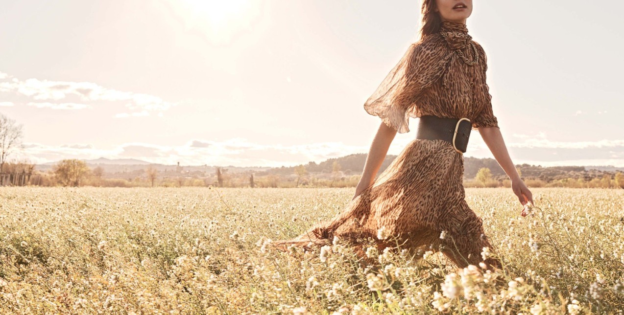 Ξέρετε ότι η «γείωση» μπορεί να σας αλλάξει τη ζωή; 6 απλά βήματα για να την πετύχετε  