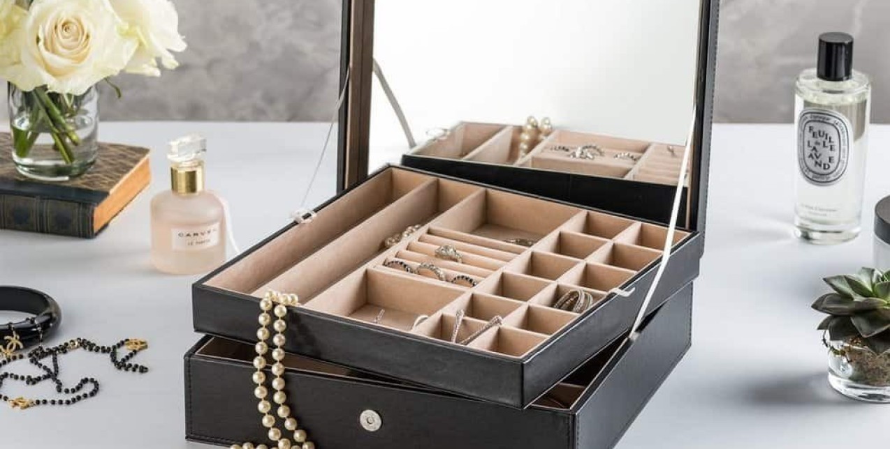 5 Expert-Approved Tips για την οργάνωση των κοσμημάτων σας 