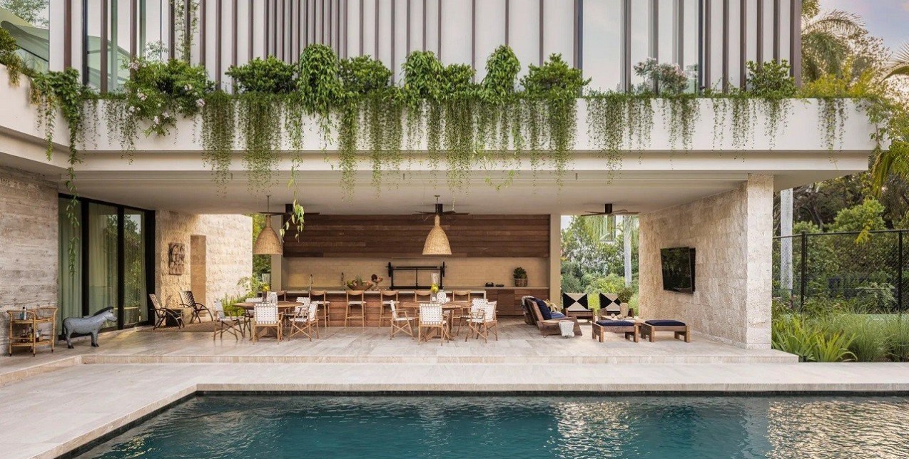 Ένα ονειρικό vacation house στη Florida μετατρέπεται στο απόλυτο σημείο χαλάρωσης