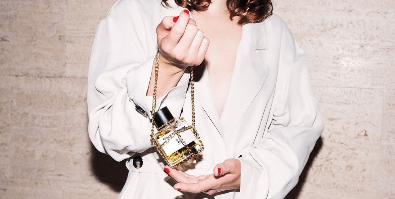 10+1 αρώματα που θα κάνουν το look σας να φαίνεται expensive