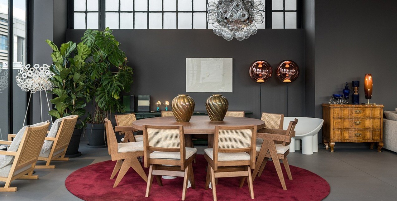 Δείτε πώς ανακαινίστηκε ο εκθεσιακός χώρος της εταιρίας Δελούδη στον Άλιμο