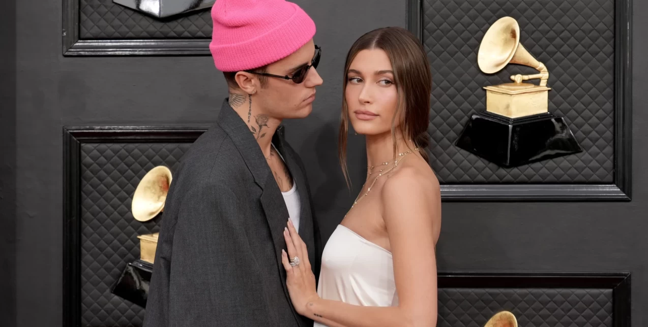 Grammys 2022: Οι πιο εντυπωσιακές red carpet εμφανίσεις και οι μεγάλοι νικητές 