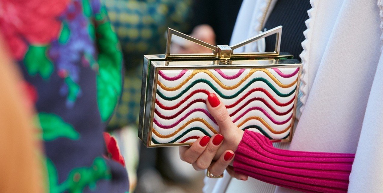 Nature Strong: Μεγάλη διάρκεια & extra λάμψη στα νέα eco-friendly βερνίκια νυχιών 