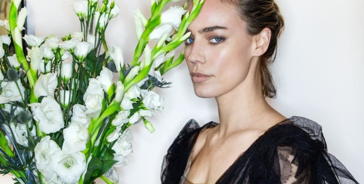 Monochromatic Makeup: Πώς θα εφαρμόσετε την τάση της άνοιξης στο μακιγιάζ σας 