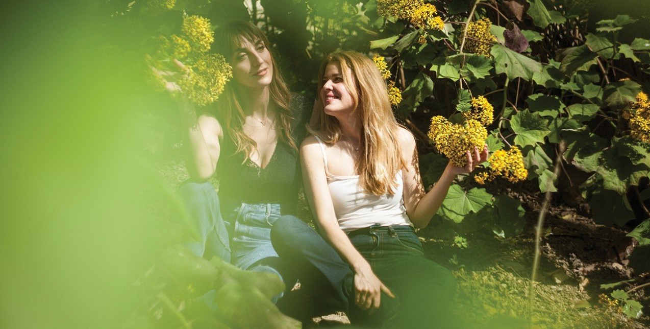 Ειρήνη Αναστασίου και Ελευθερία Ναθαναήλ: Ένα νέο ντουέτο με ιδιαίτερο ήχο που αξίζει να γνωρίσετε 