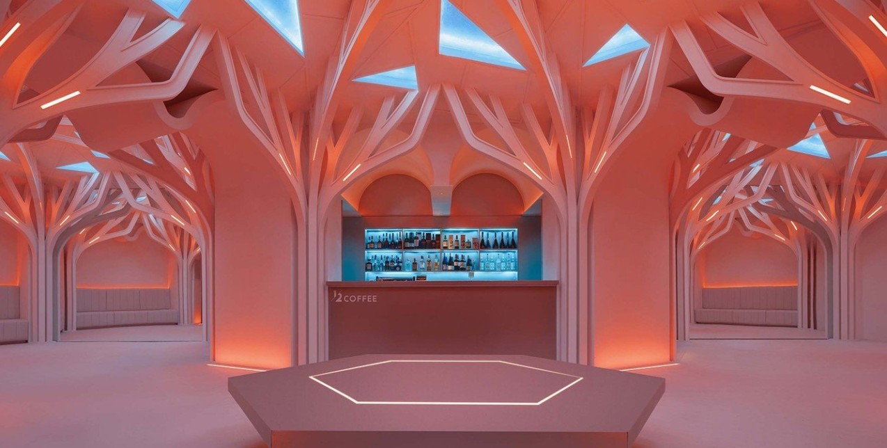 Ένα coffee shop βγαλμένο από το μέλλον στην Κίνα είναι η επιτομή του μοντερνισμού