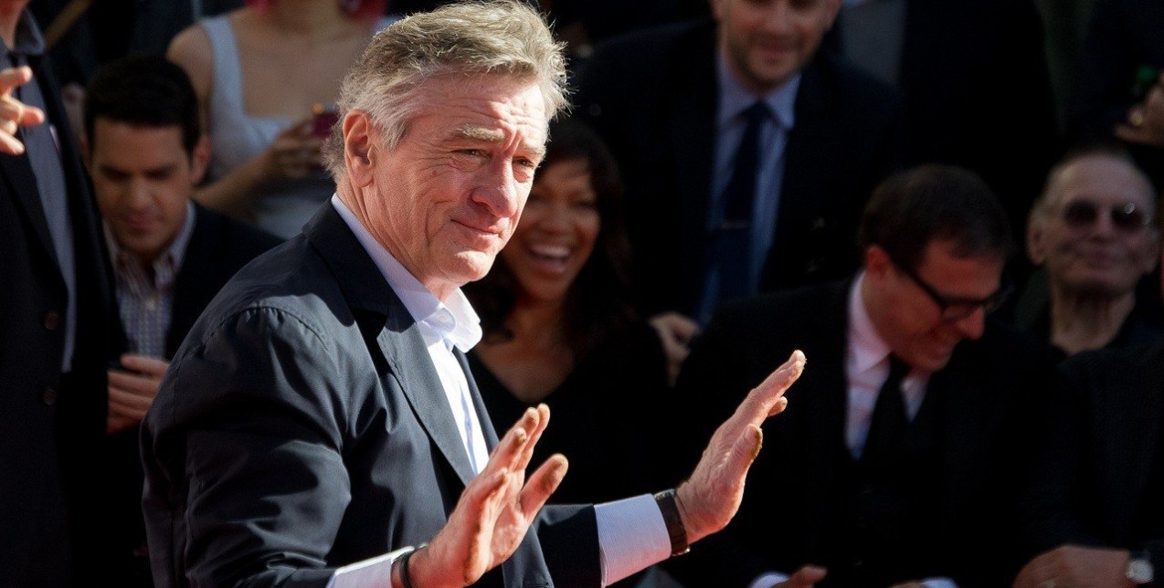 Στη Θεσσαλονίκη ο Robert de Niro: Σε ποιο ιστορικό κτίριο της πόλης πρόκειται να φωτογραφηθεί; 