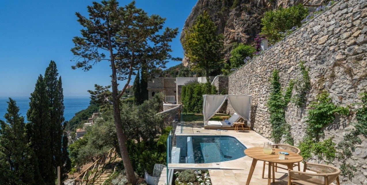 Travel lovers: 5+1 new hotels που σκιαγραφούν εκ νέου τον παγκόσμιο σχεδιαστικό «χάρτη»
