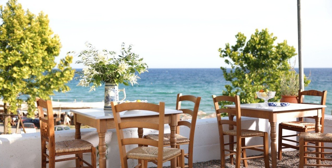 Μια ιστορία 26 αιώνων αποτυπώνεται στη γεύση και κάθε πιάτο «μυρίζει» Μεσόγειο σ' ένα νέο στέκι στη Χαλκιδική 