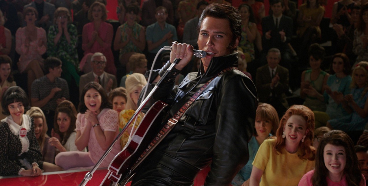 Elvis Presley: Πόσο επιτυχημένη ήταν η ενσάρκωσή του από τον νεαρό Austin Butler;